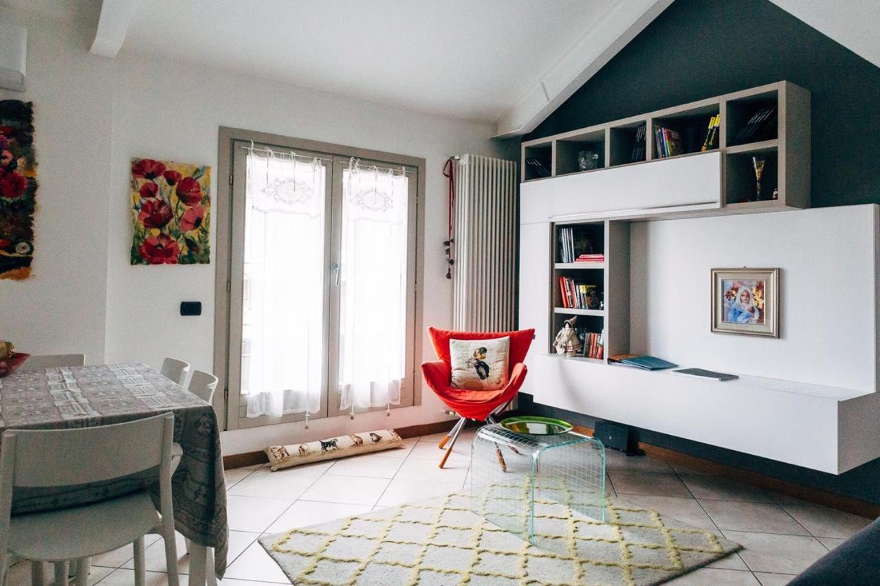 Apartment Nido Stazione II Bergamo Buitenkant foto